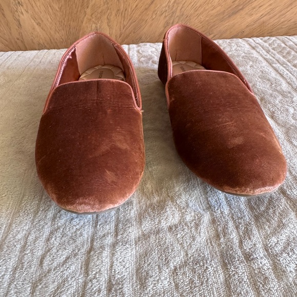 Birdies Women's Velvet Loafers - Rose Gold size 9 - Picture 7 of 15